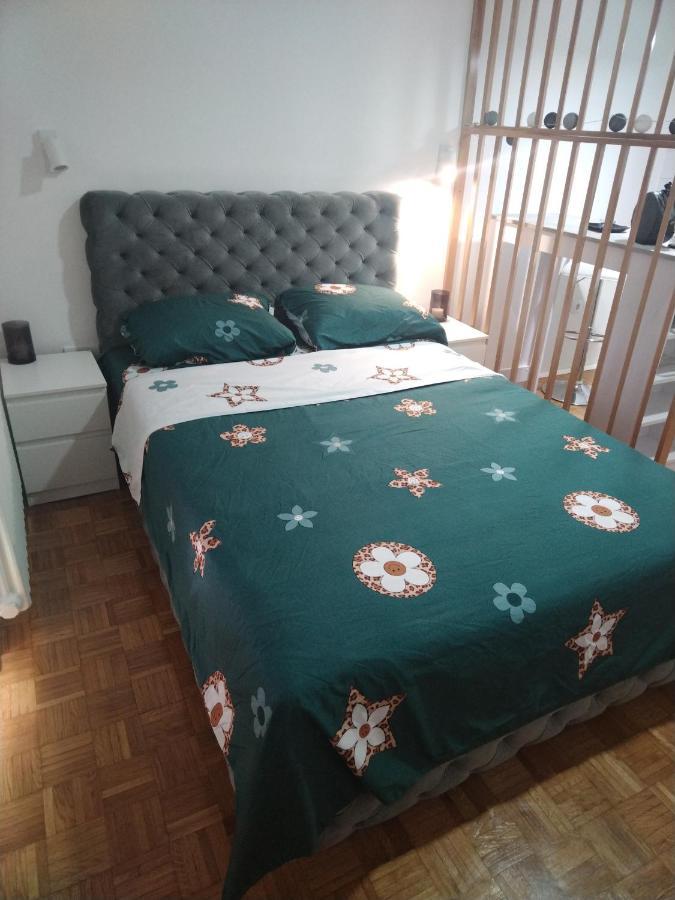 Aik Kula Studio Apartment Ягодина Екстериор снимка