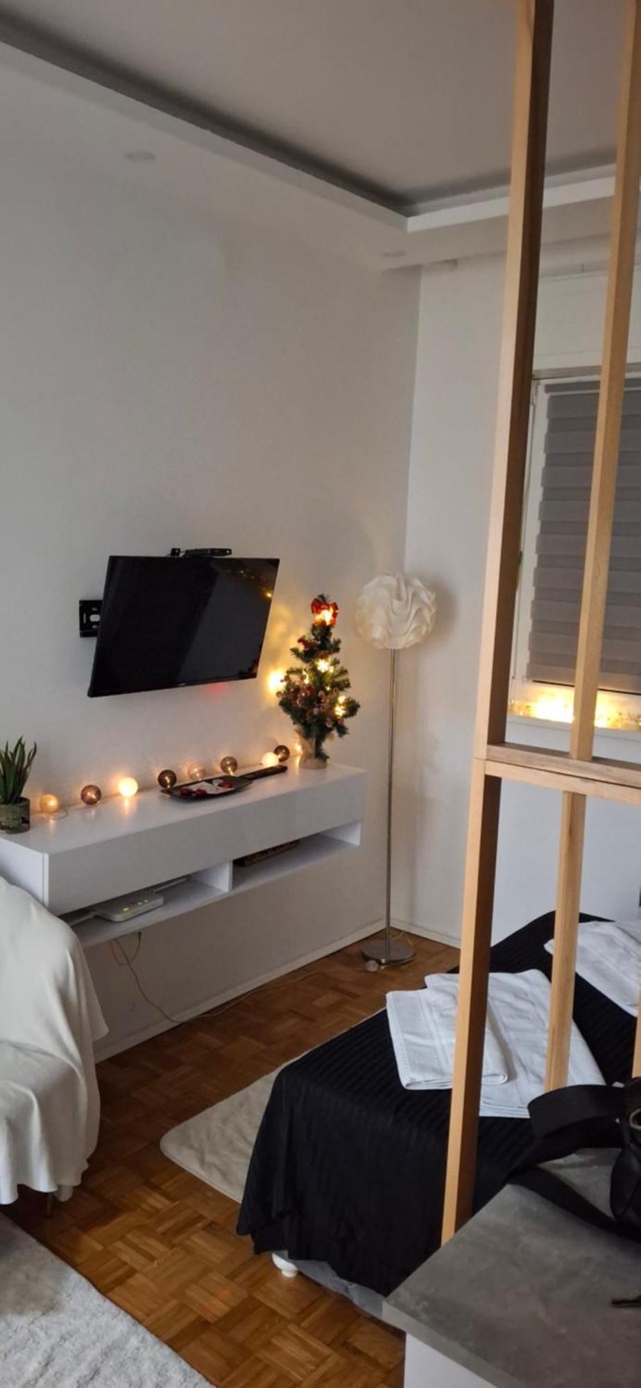 Aik Kula Studio Apartment Ягодина Екстериор снимка